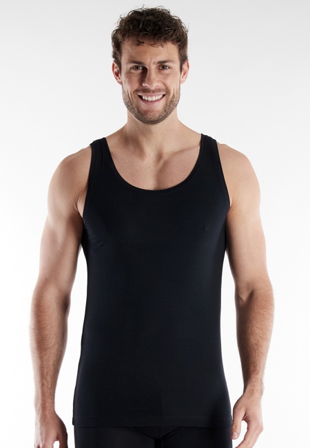 BUGATTI Herren Unterhemd schwarz uni
