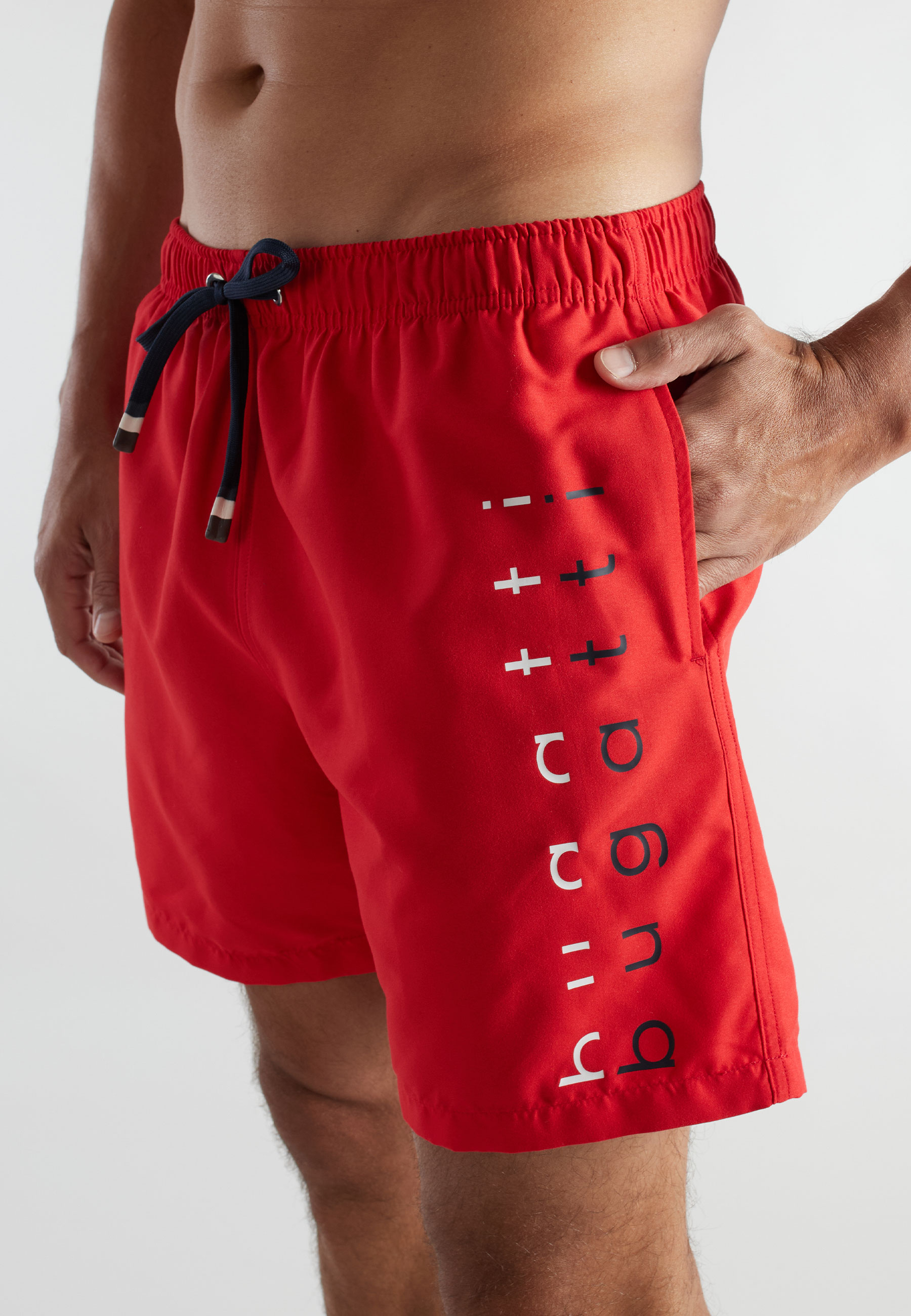 BUGATTI Herren Badeshorts rot uni