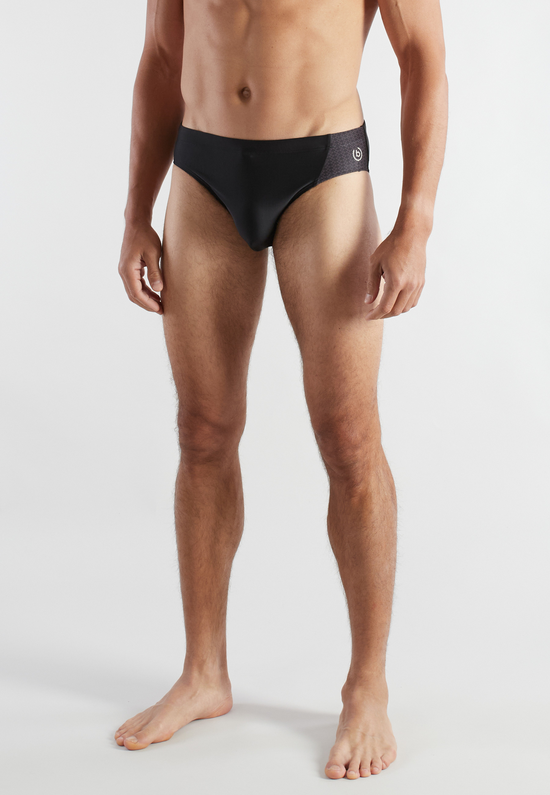 BUGATTI Herren Badeslip schwarz uni