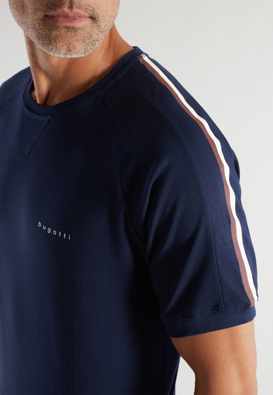 BUGATTI Herren Shorty blau uni