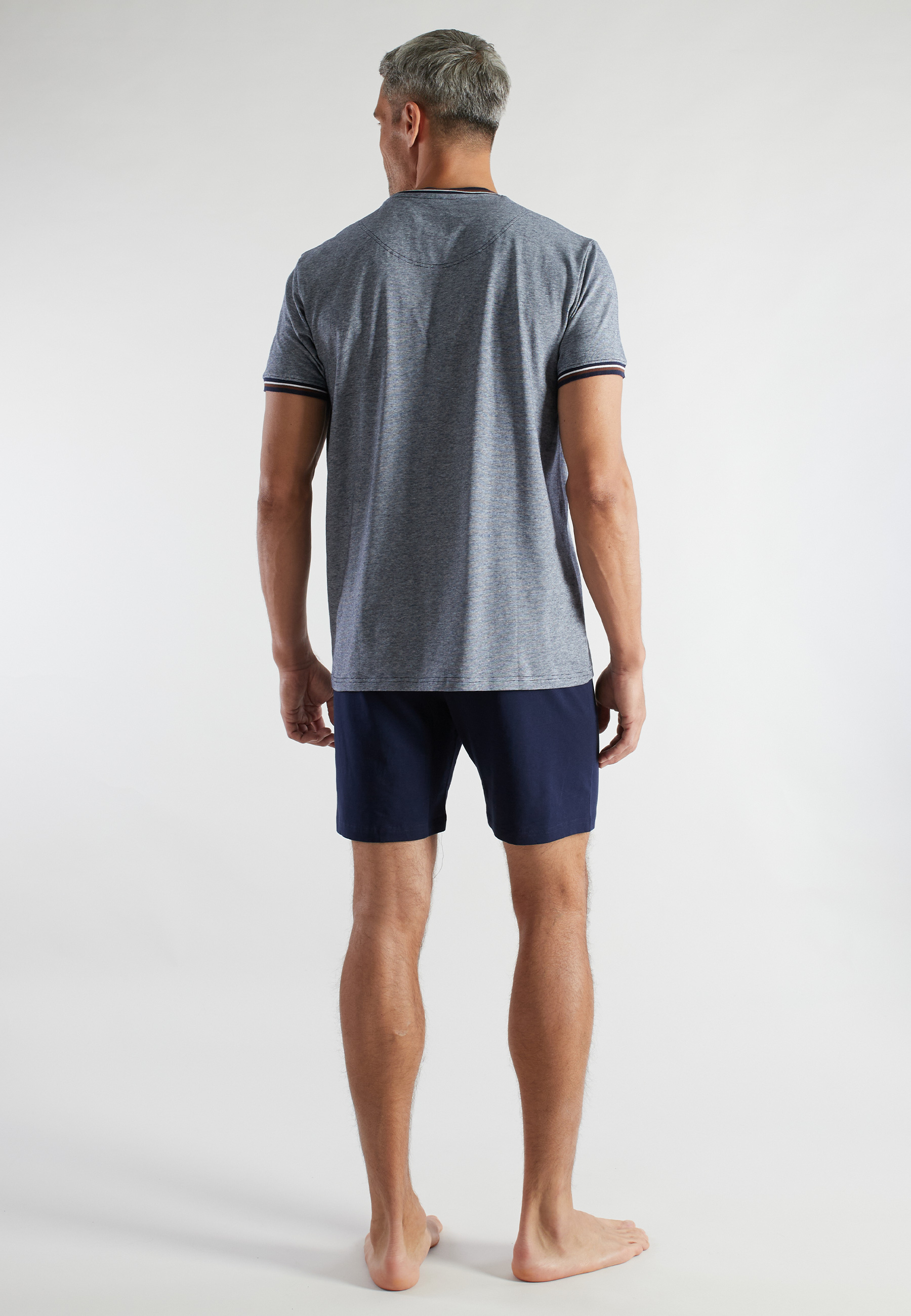 BUGATTI Herren Shorty blau quergestreift