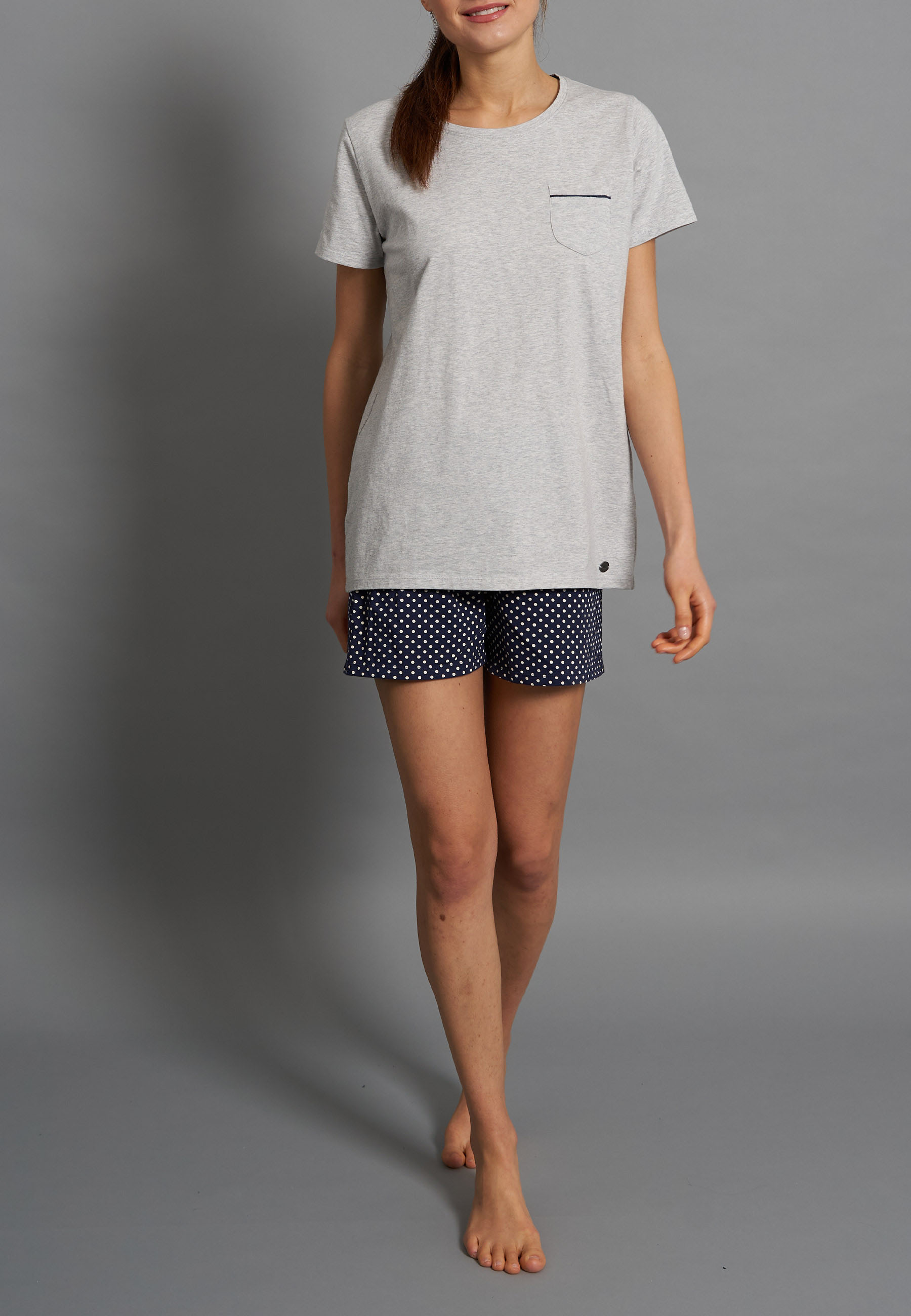 Damen Shorty blau gepunktet