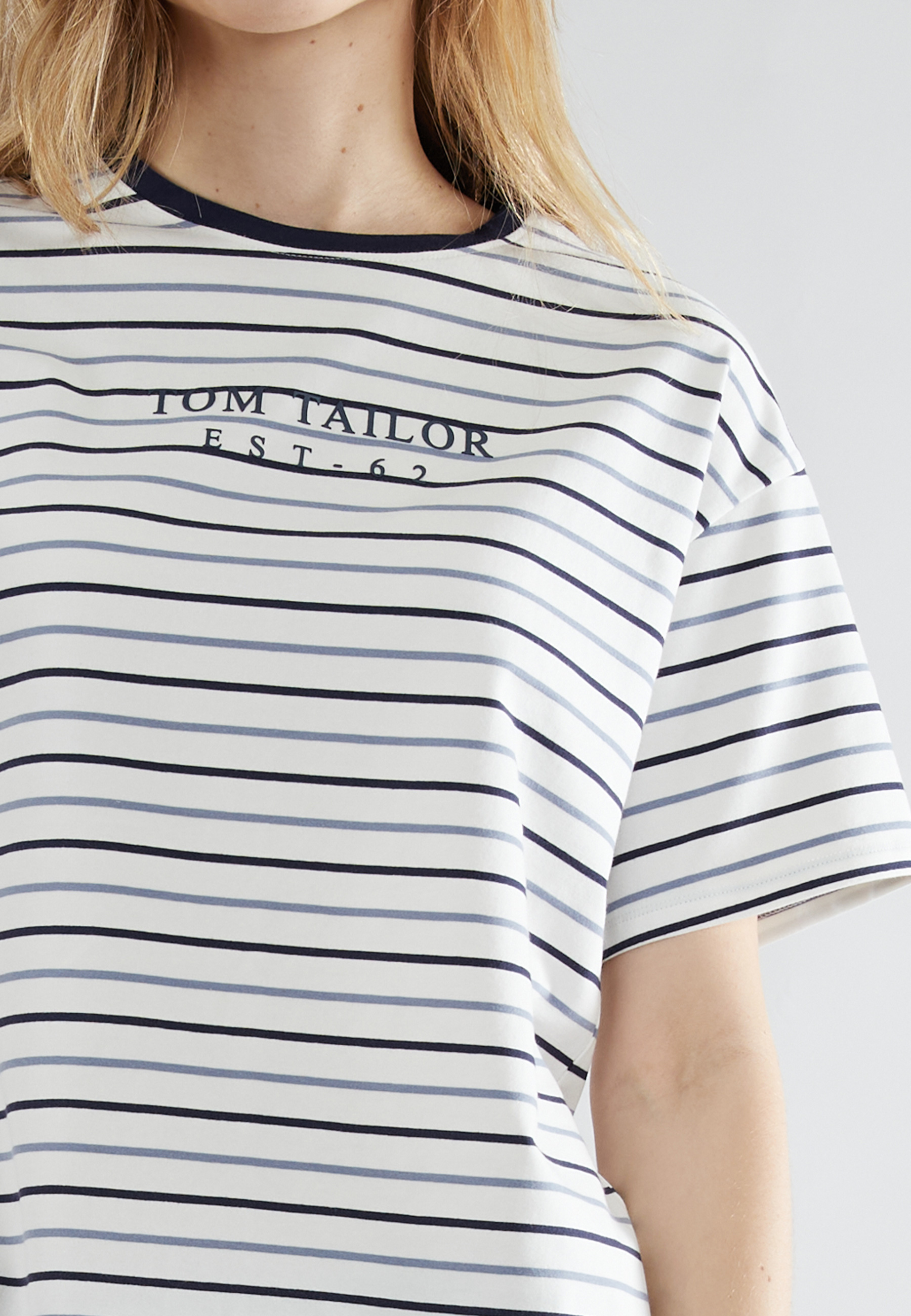 TOM TAILOR Damen Shorty blau quergestreift