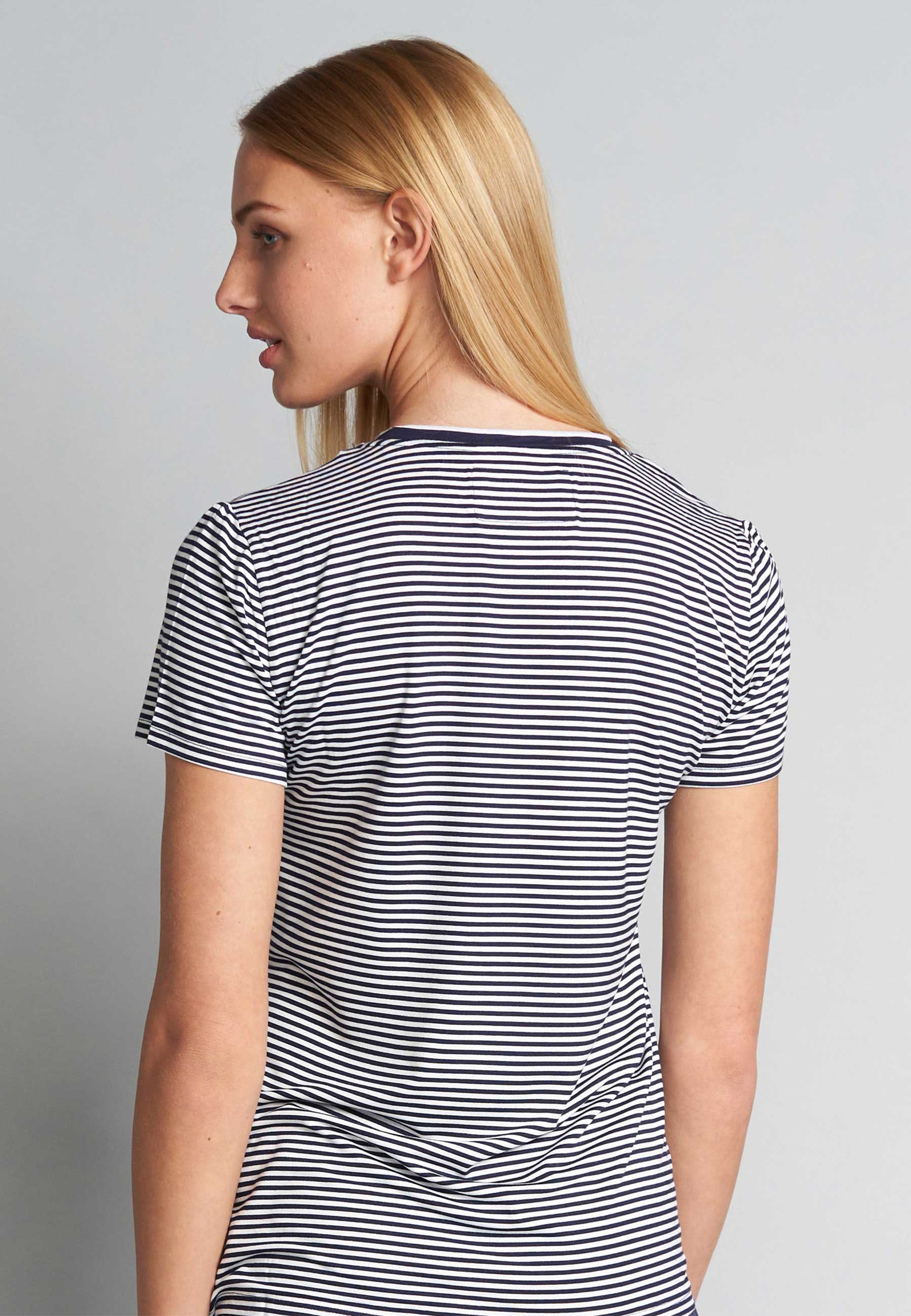 Damen Oberteil blau quergestreift