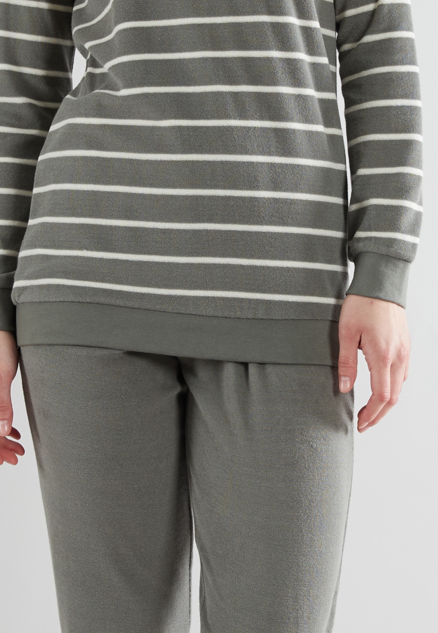 GÖTZBURG Damen Pyjama grün quergestreift