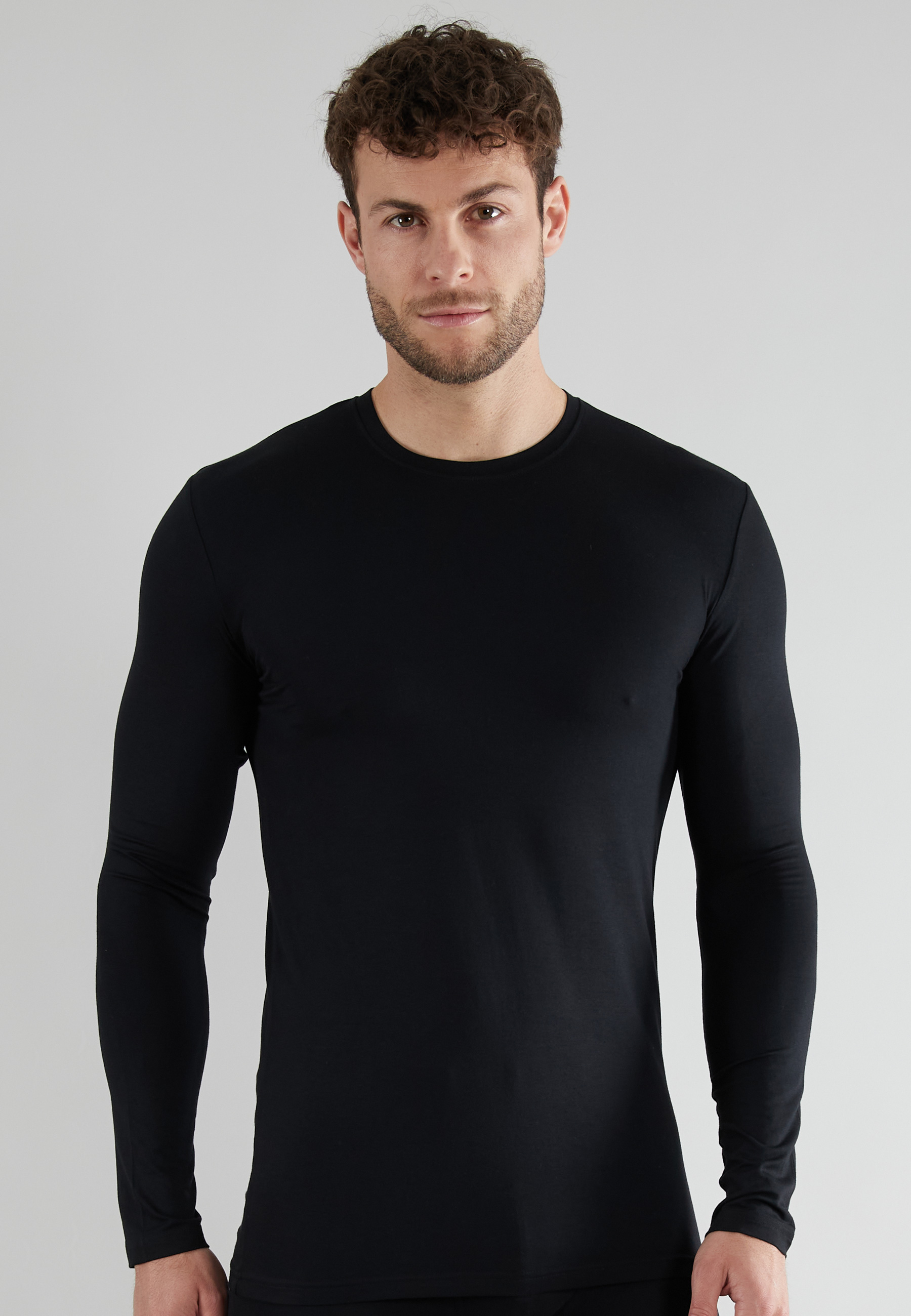 GÖTZBURG Herren Longsleeve schwarz uni