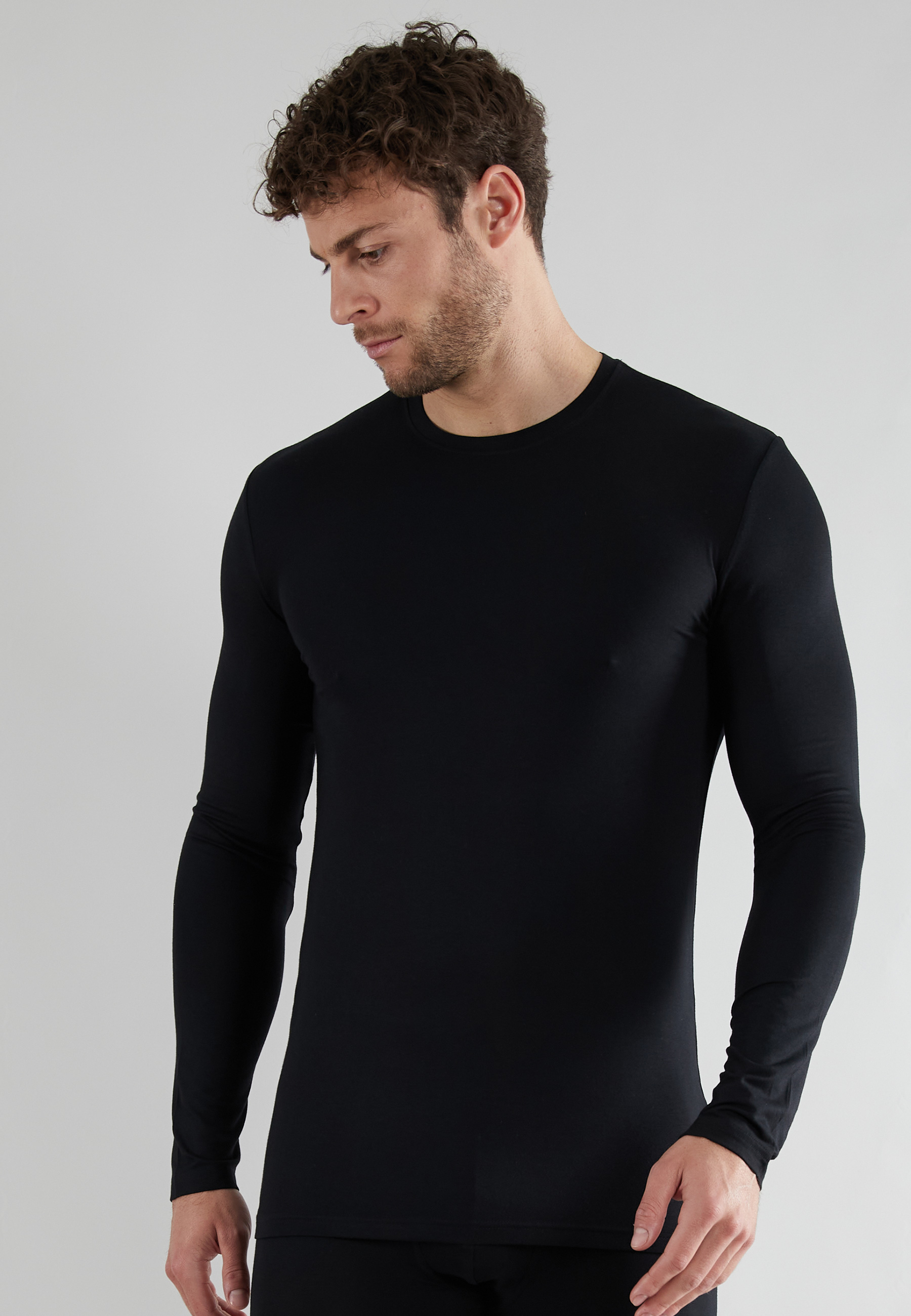 GÖTZBURG Herren Longsleeve schwarz uni